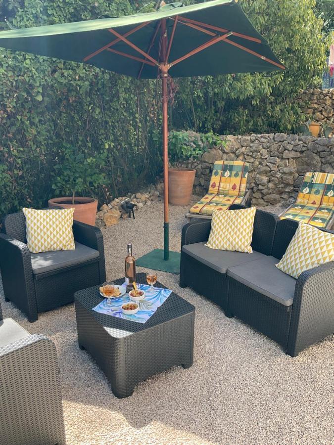 Apartamento Oustaou Aubagne Exterior foto